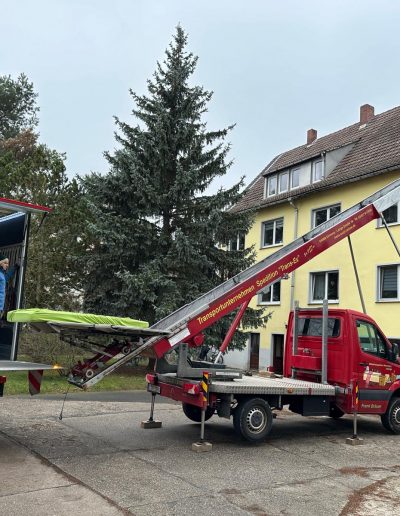 Liftfahrzeug Spedition